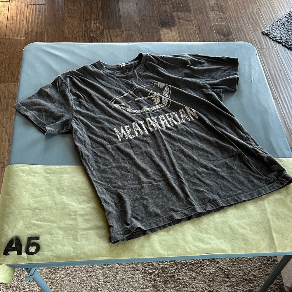 Men's Black Graphic Tee